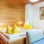 Apartment Cesa Soramurat 4