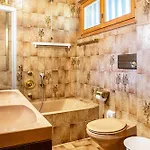 Cesa Soramurat 4 Apartment *