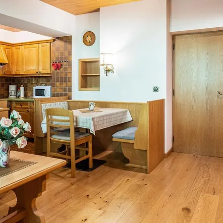 Cesa Soramurat 4 * Canazei