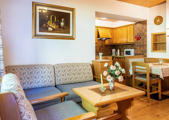 Apartment Cesa Soramurat 4 *